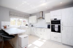 Kitchen- click for photo gallery